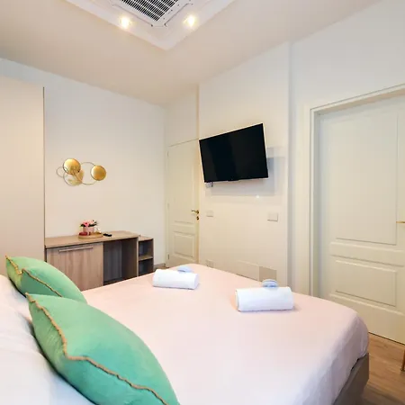 Oda ve Kahvaltı Sofia